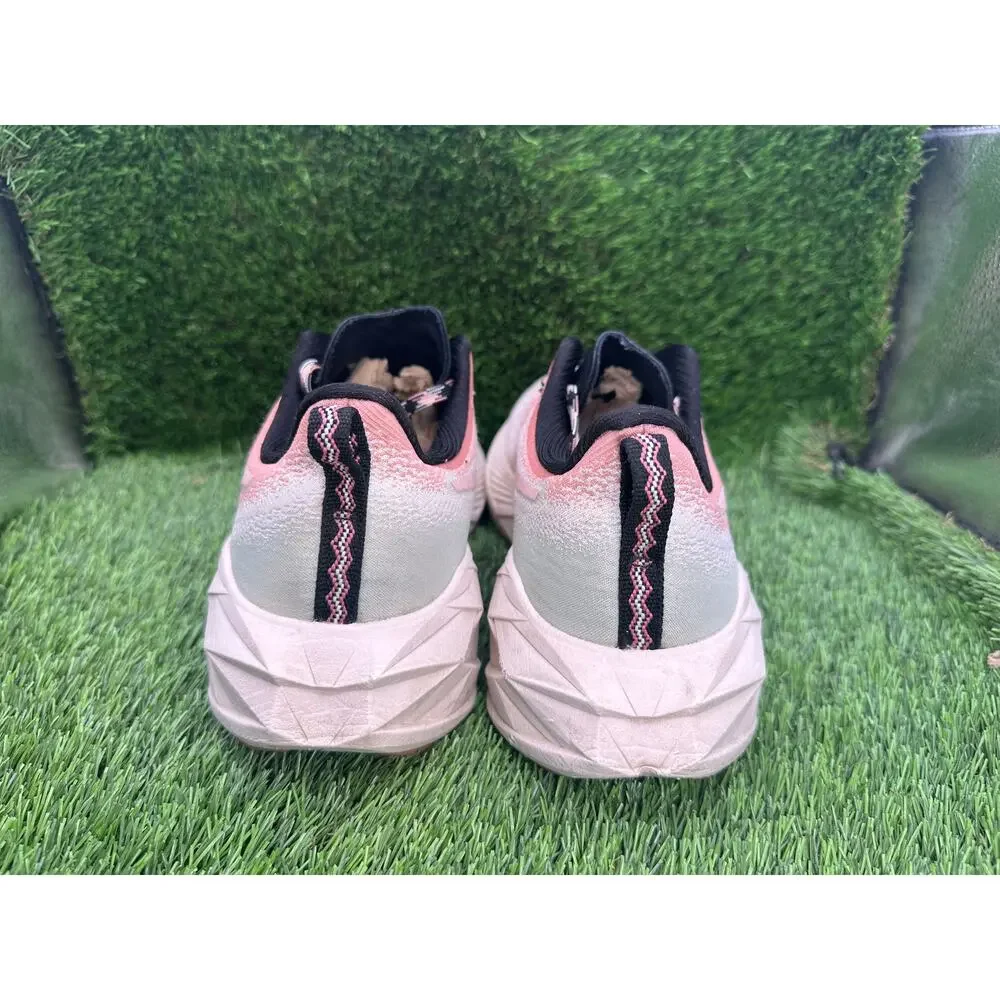 Asics Novablast 4 TR 1012B654 Athletic Sneaker Women's 10 Pink Woven Running